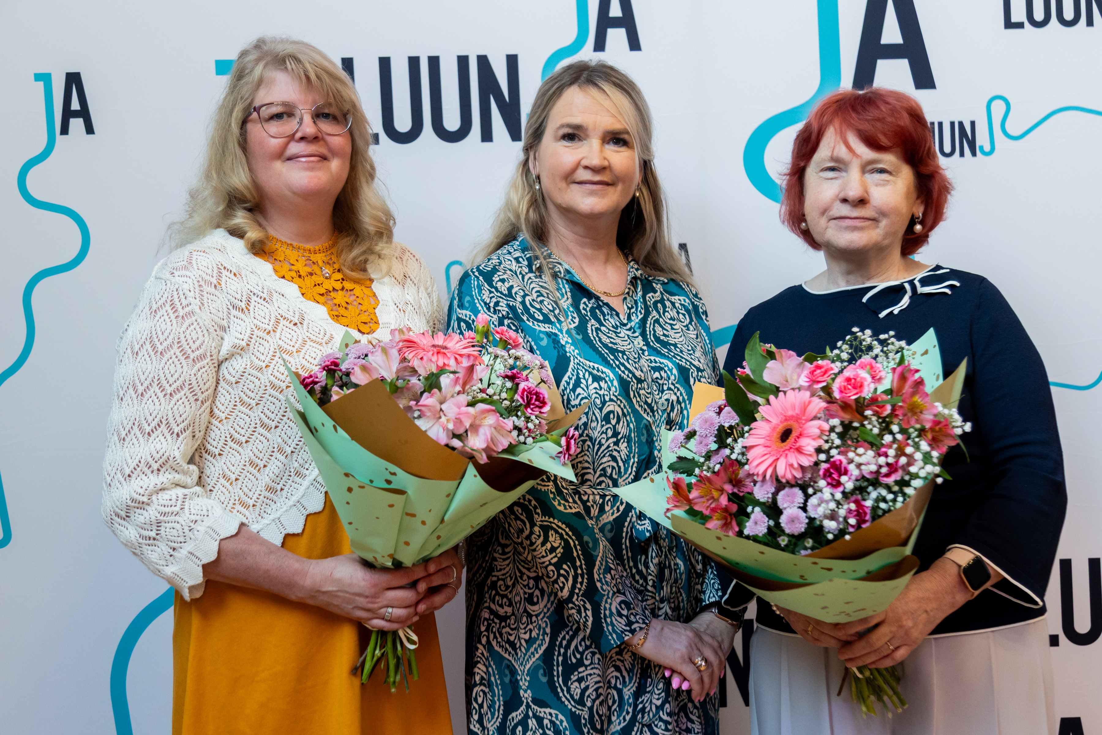 Tartumaa vallavalitsused avaldasid tänu oma koduhooldustöötajatele 